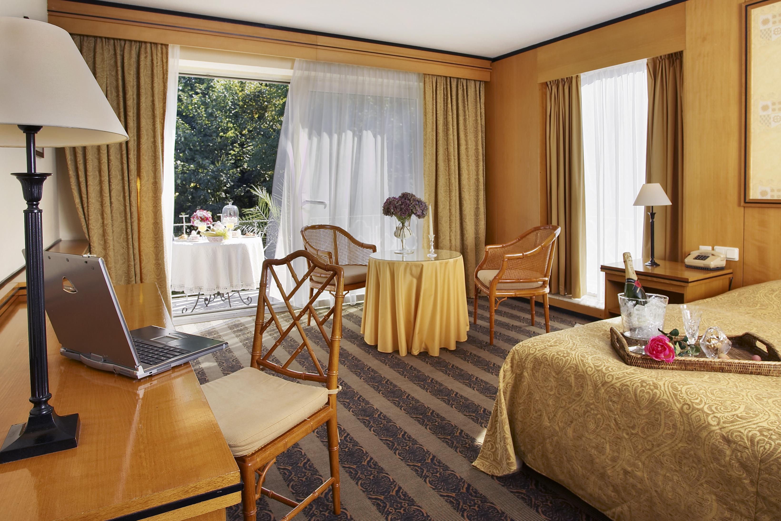 Hotel Gladbeck Van Der Valk Exterior photo