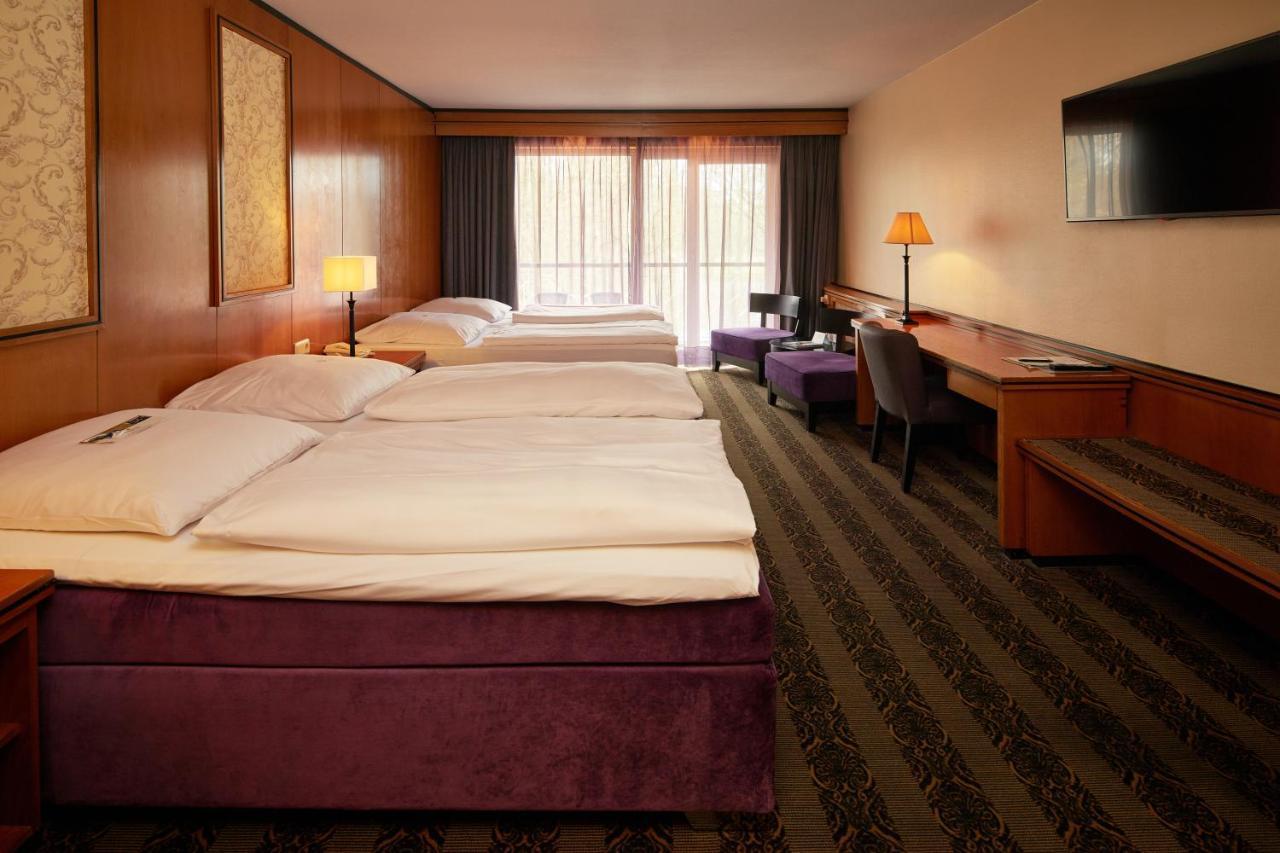 Hotel Gladbeck Van Der Valk Exterior photo
